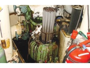 Lube oil auto filter marine engine