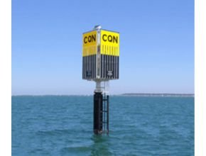 5-9NM Stand-Alone Marine Lantern (SL-510-SA) Application