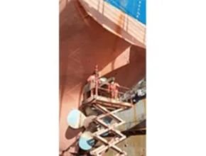 Rudder bearing installation on vessel