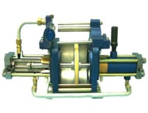 SC Hydraulic Gas Booster Cutaway